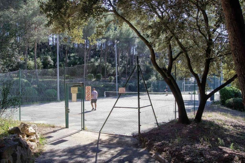 Appartement Piscine Tennis Acces Prive Plage Joia Sanary-sur-Mer Eksteriør billede