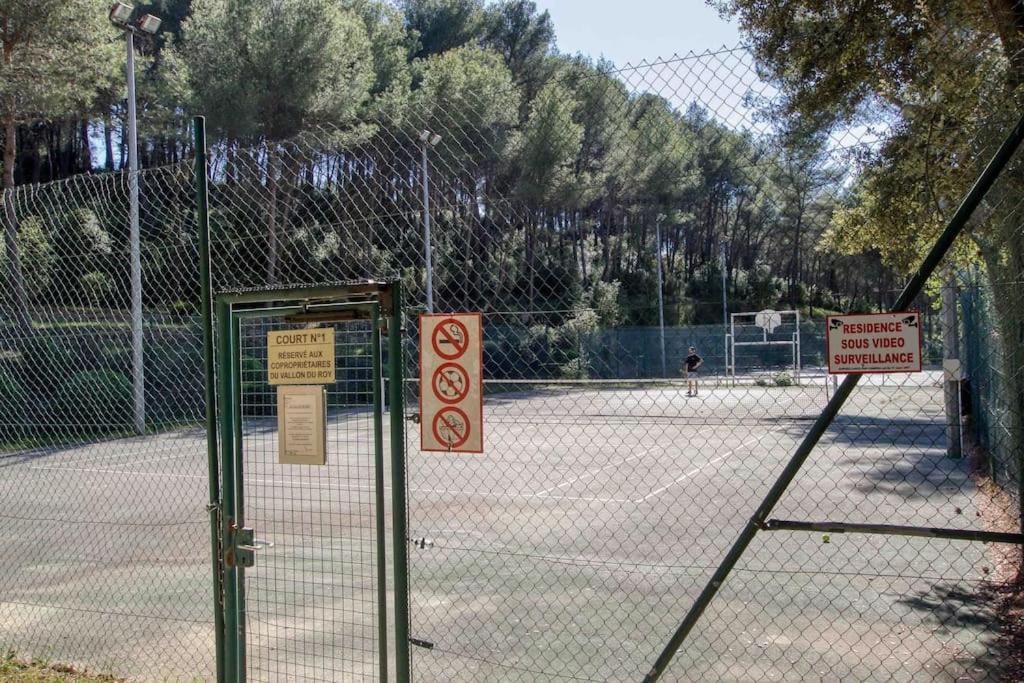 Appartement Piscine Tennis Acces Prive Plage Joia Sanary-sur-Mer Eksteriør billede