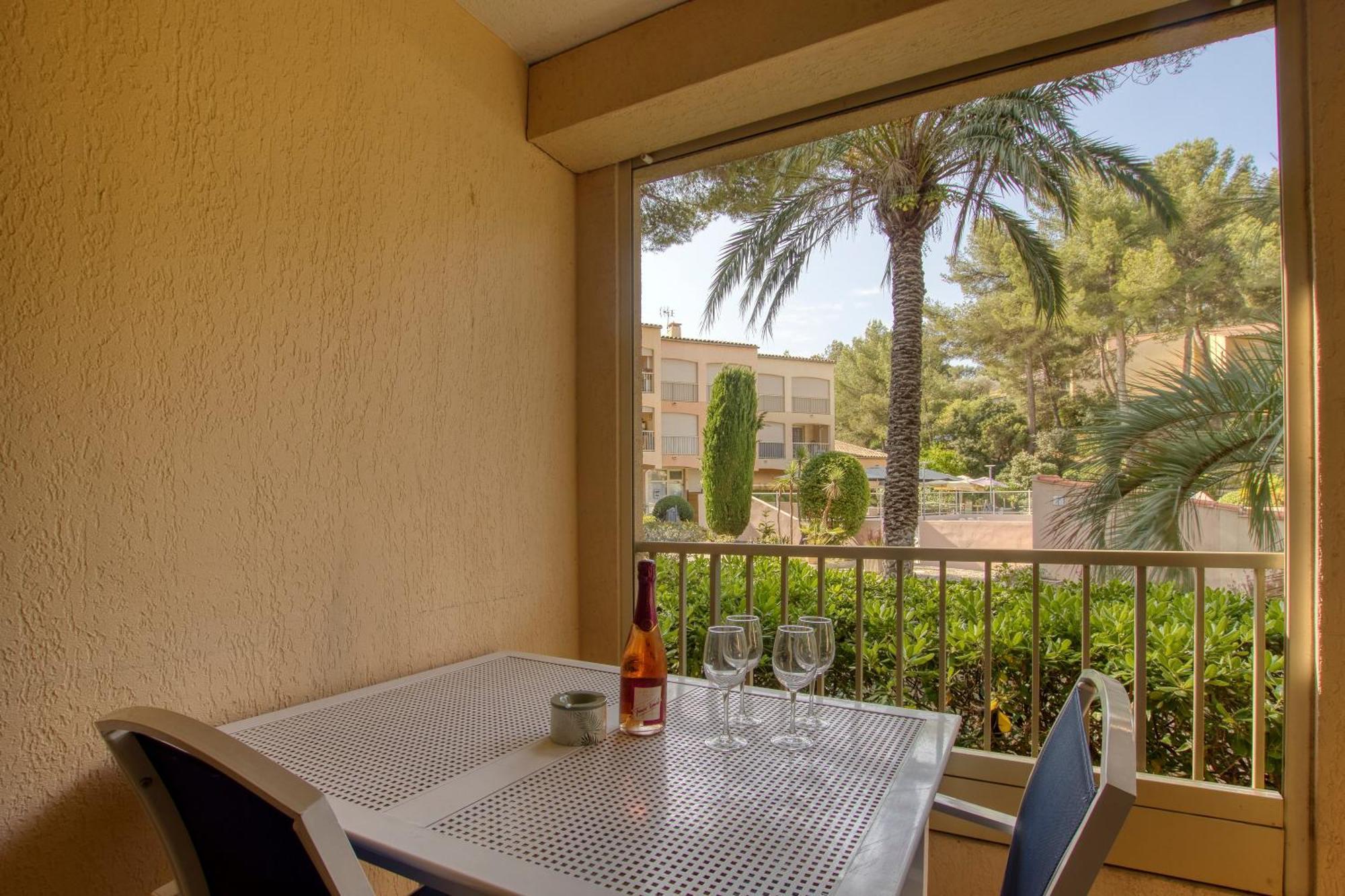 Appartement Piscine Tennis Acces Prive Plage Joia Sanary-sur-Mer Eksteriør billede
