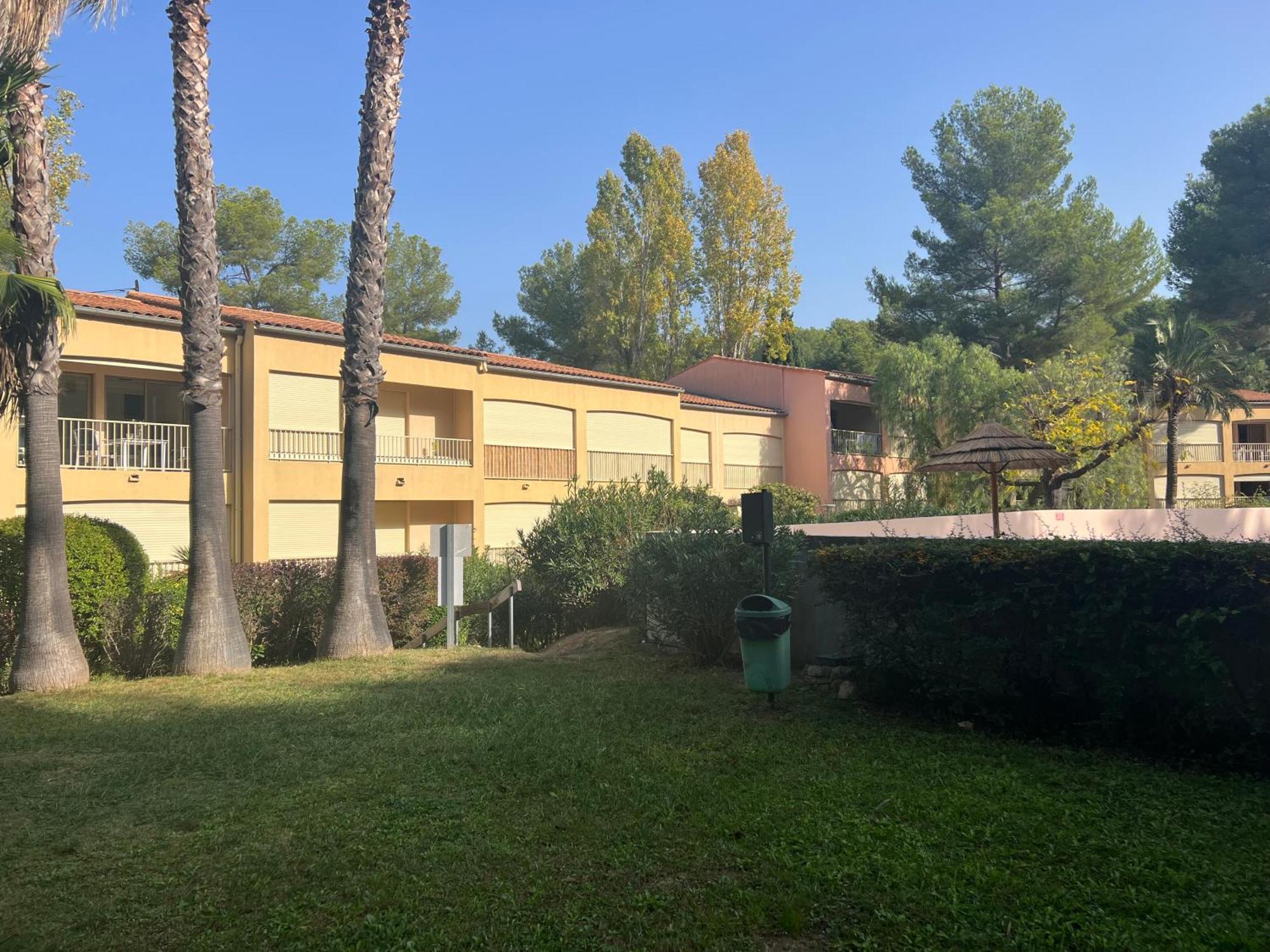 Appartement Piscine Tennis Acces Prive Plage Joia Sanary-sur-Mer Eksteriør billede